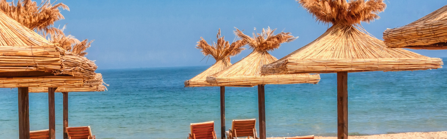 How to Travel with Less Plastic: 7 Simple Sustainable Travel Tips